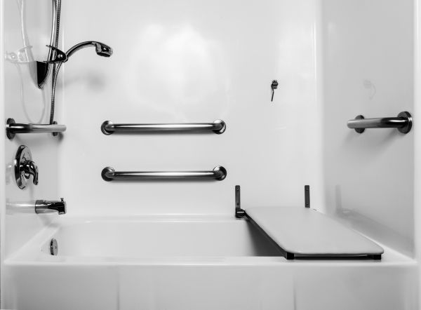 Accessible Tub Installation in Midlothian